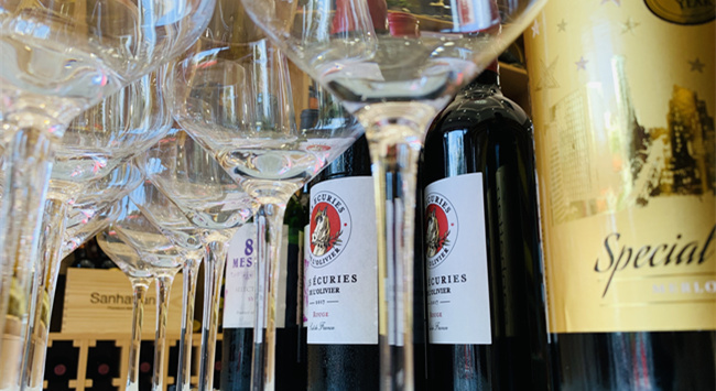 開紅酒加盟店要注意什么問(wèn)題?